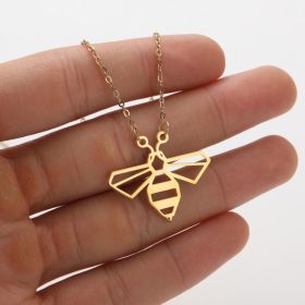 Ins Light Luxury Personality Cute Cartoon Animal Pendant Necklace (style: Gold, Color: Bee)